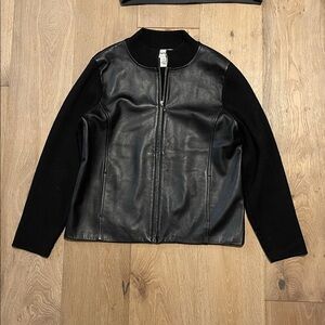 Pendleton Leather & Merino Wool Jacket Size large zip up black sweater back